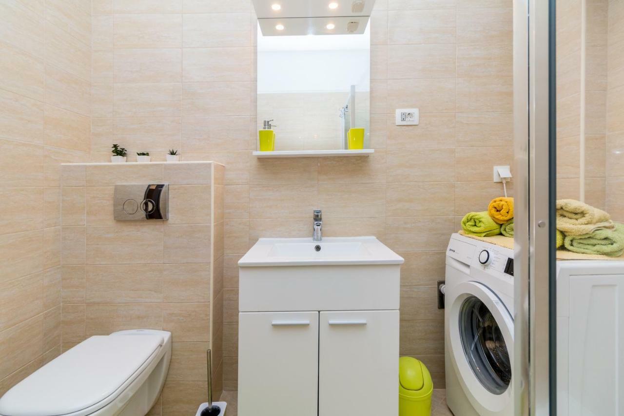 Apartment Jurasin Kaštela エクステリア 写真